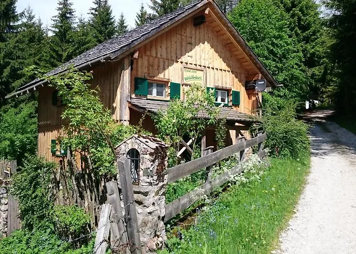 Knoedl-alm Waldhaeusl باد ميترندورف